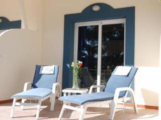 Petit Blau Apartment *